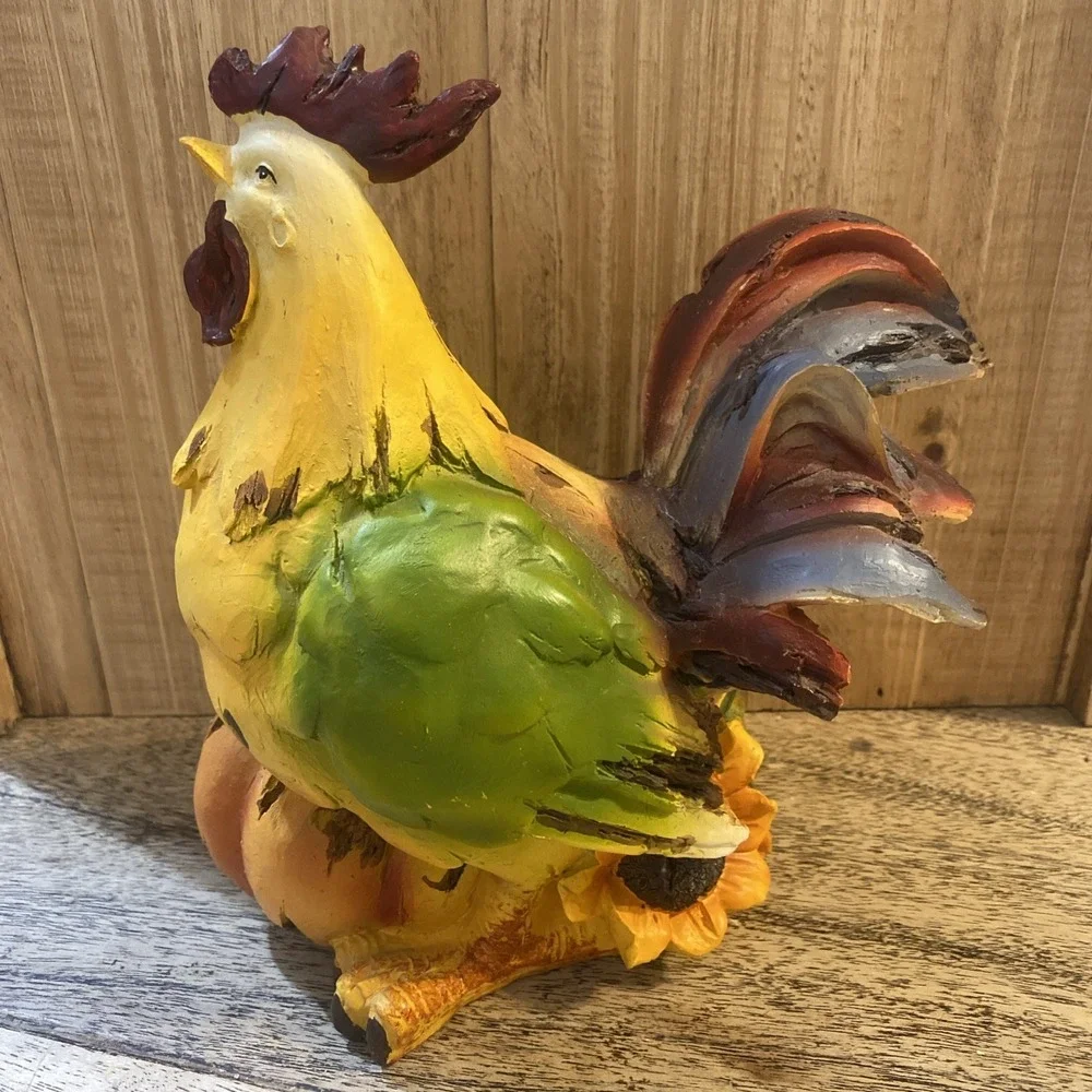 Vintage Rooster, Colorful, Resin Figurine Country Decor Farmhouse Figuring